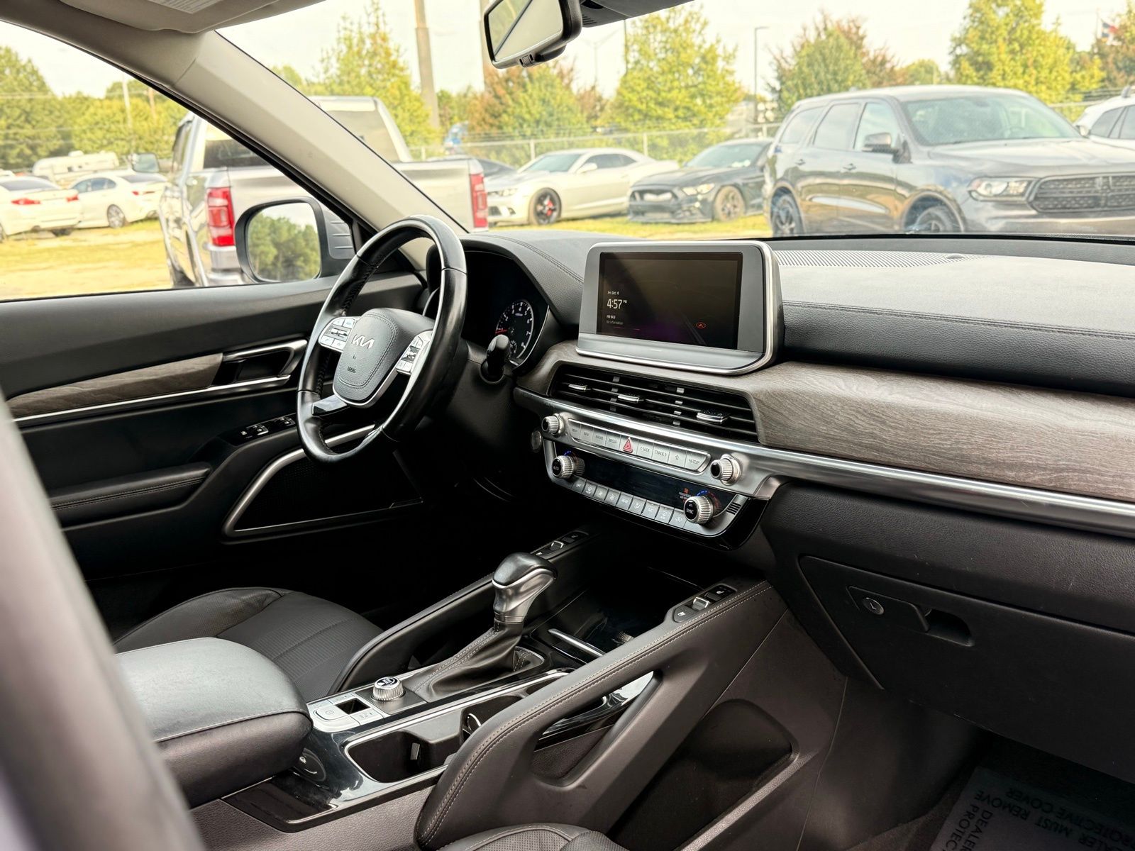 2022 Kia Telluride EX - Photo 17