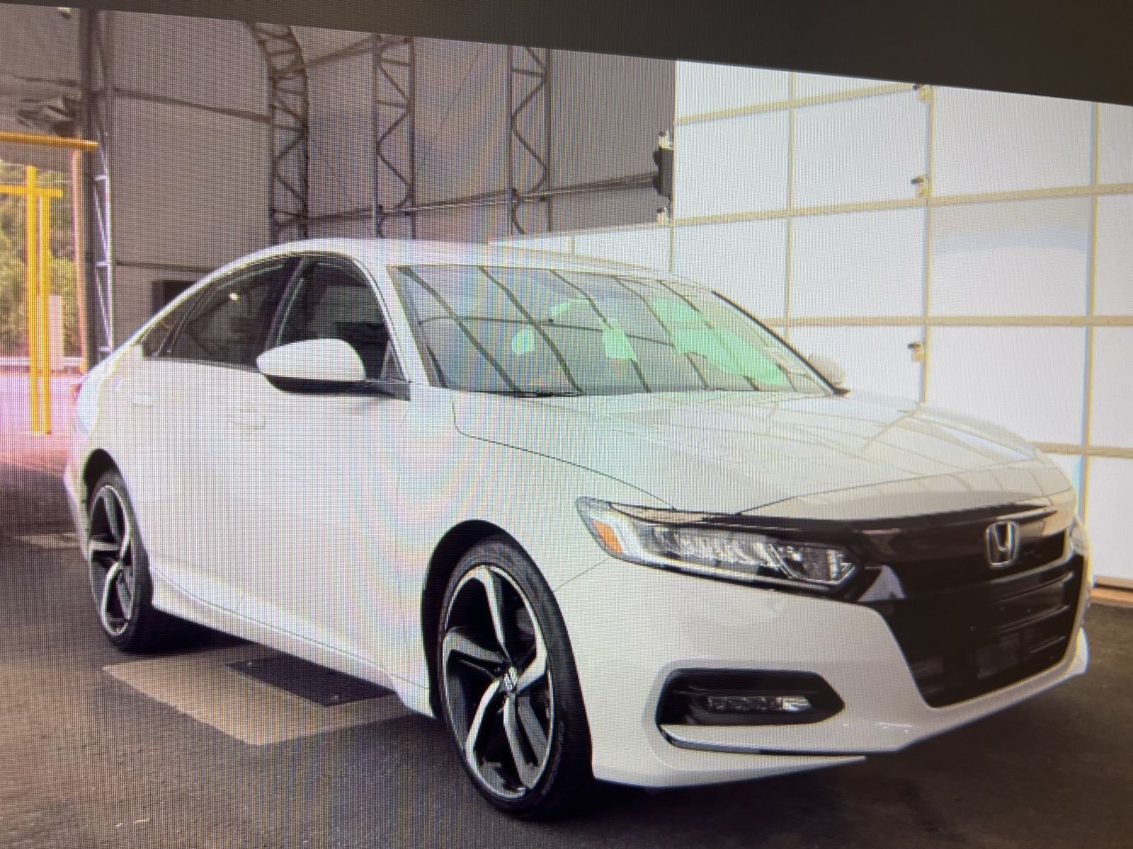 2019 Honda Accord Sport photo 4
