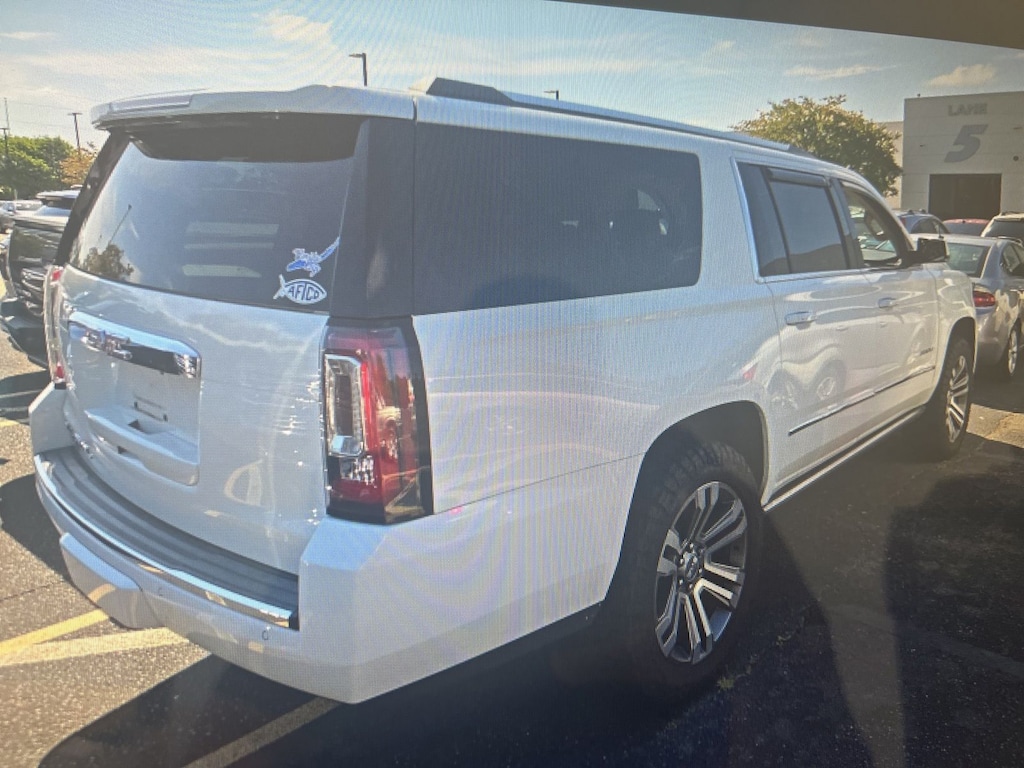 Used 2019 GMC Yukon XL Denali SUV