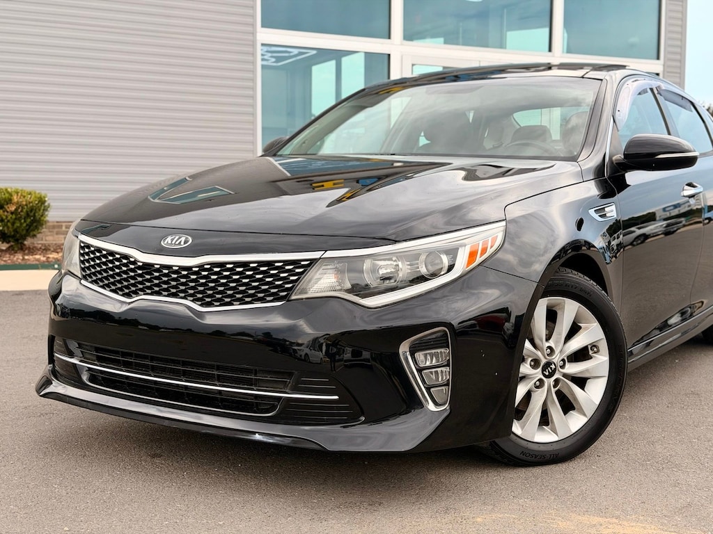 Used 2018 Kia Optima S Sedan