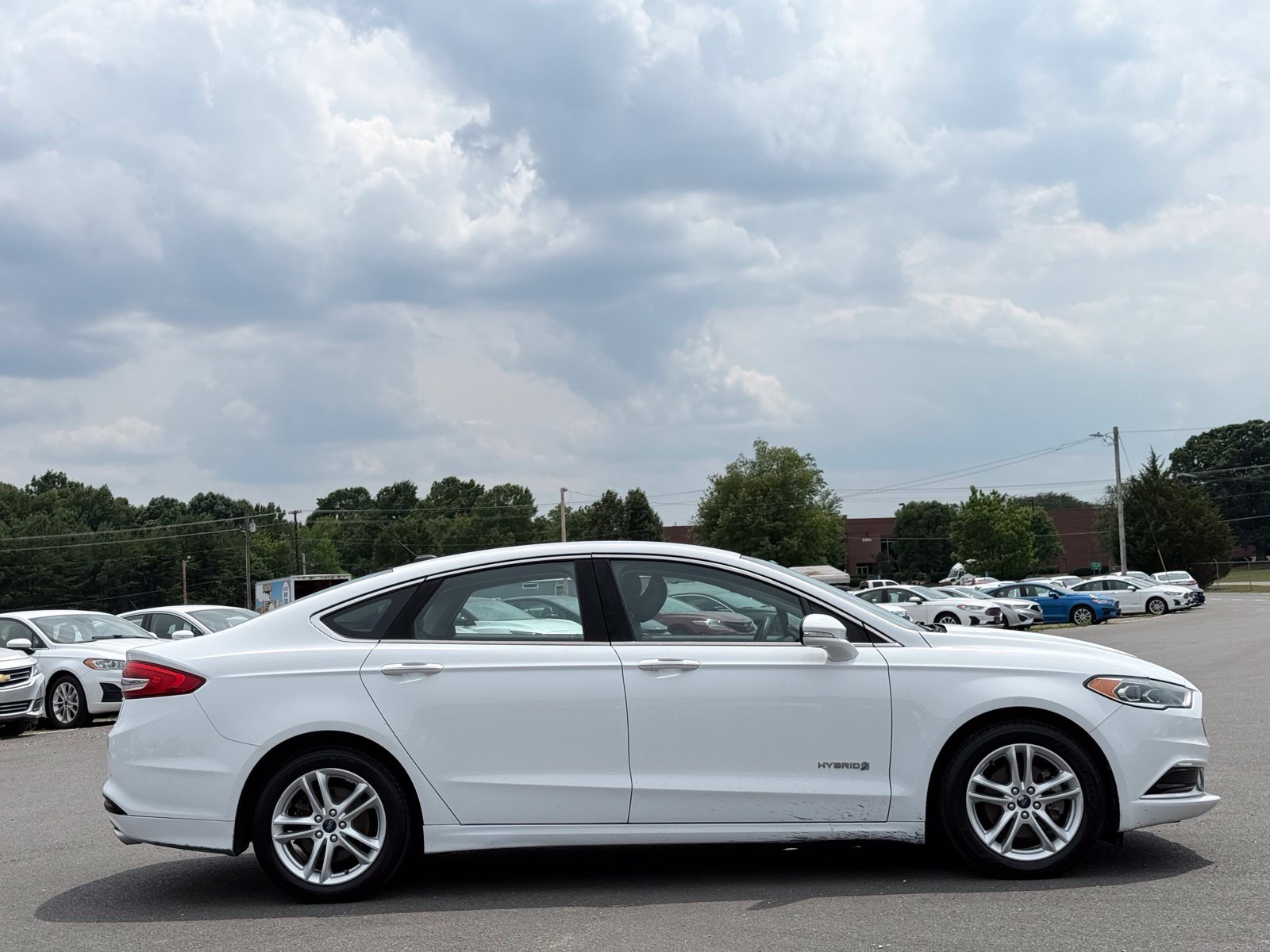 Used 2018 Ford Fusion Hybrid SE Sedan