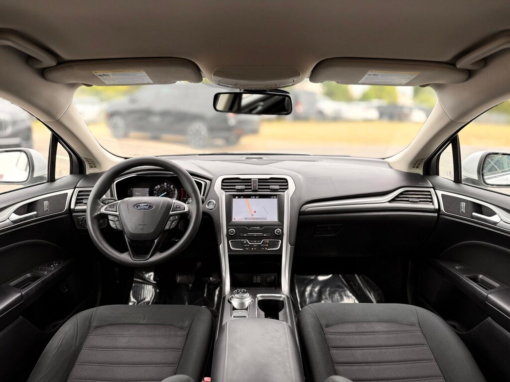 Used 2019 Ford Fusion Hybrid SE Sedan