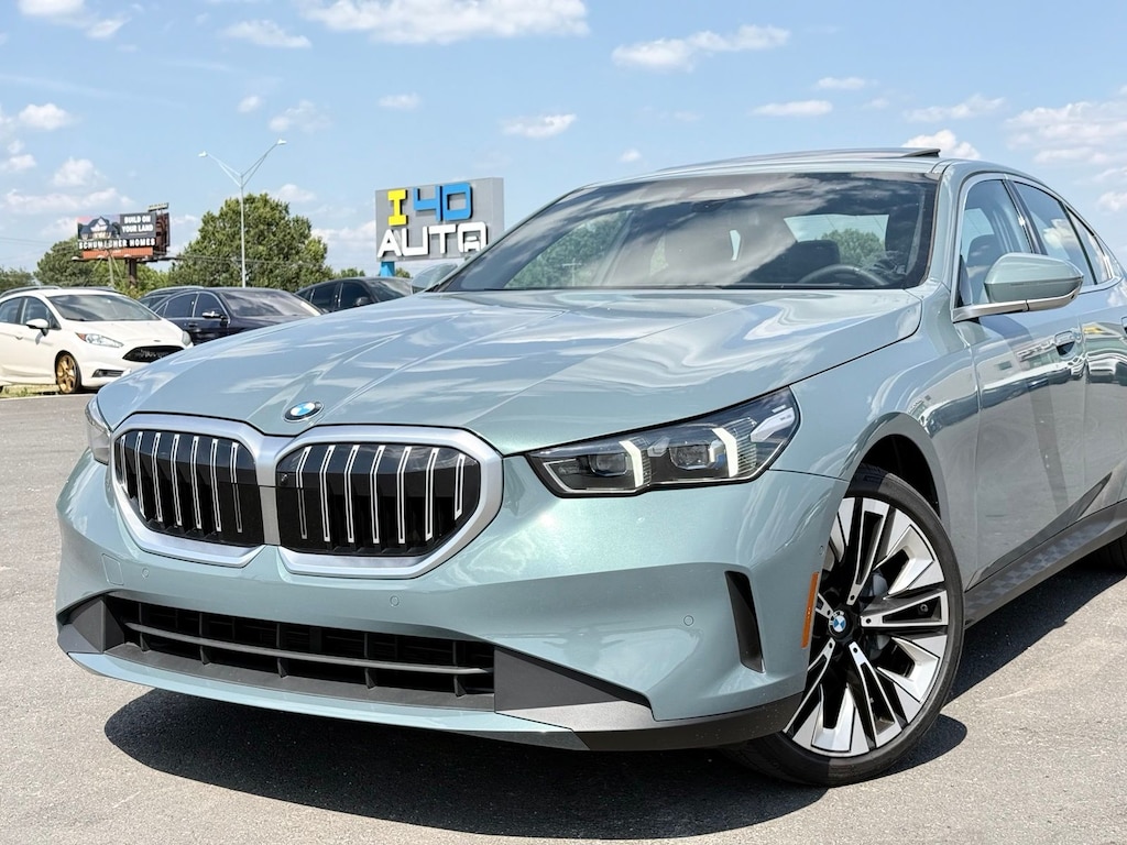 Used 2024 BMW 5 Series 530i Sedan