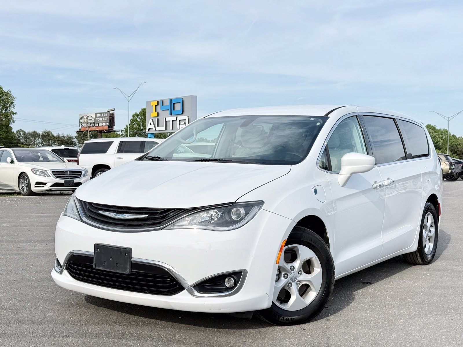  Chrysler Pacifica Hybrid