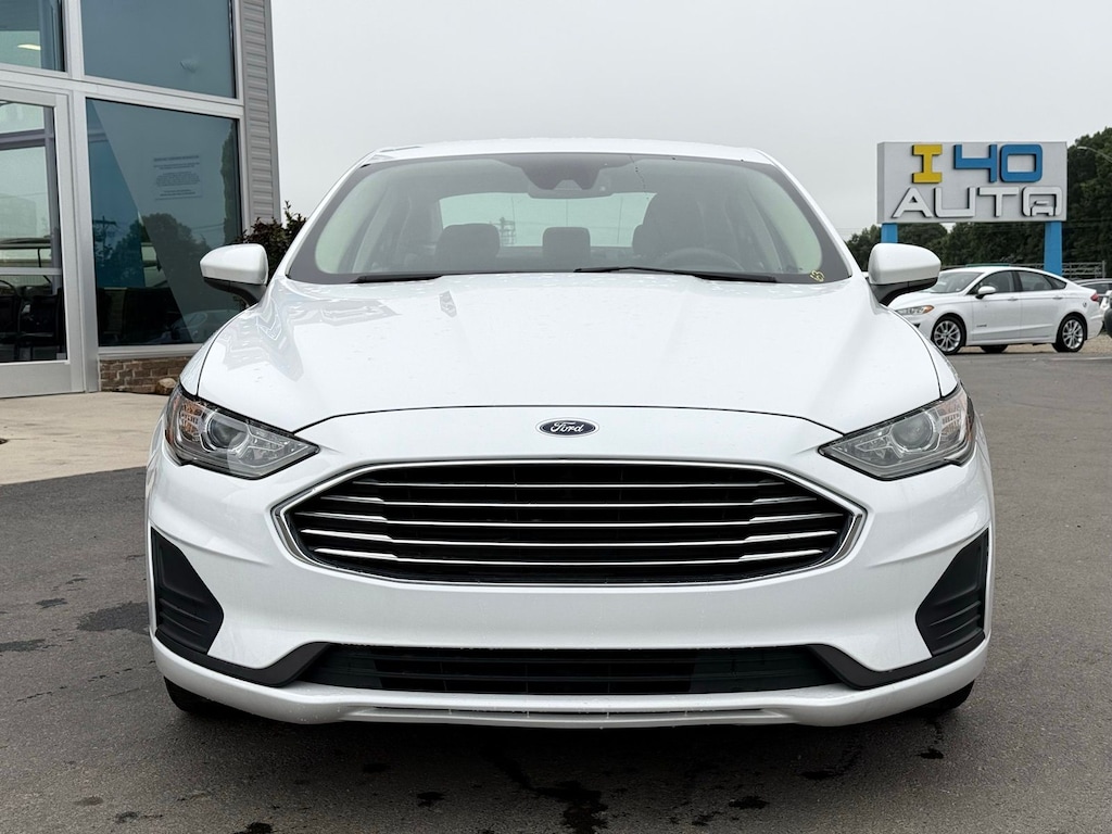 Used 2019 Ford Fusion Hybrid SE Sedan