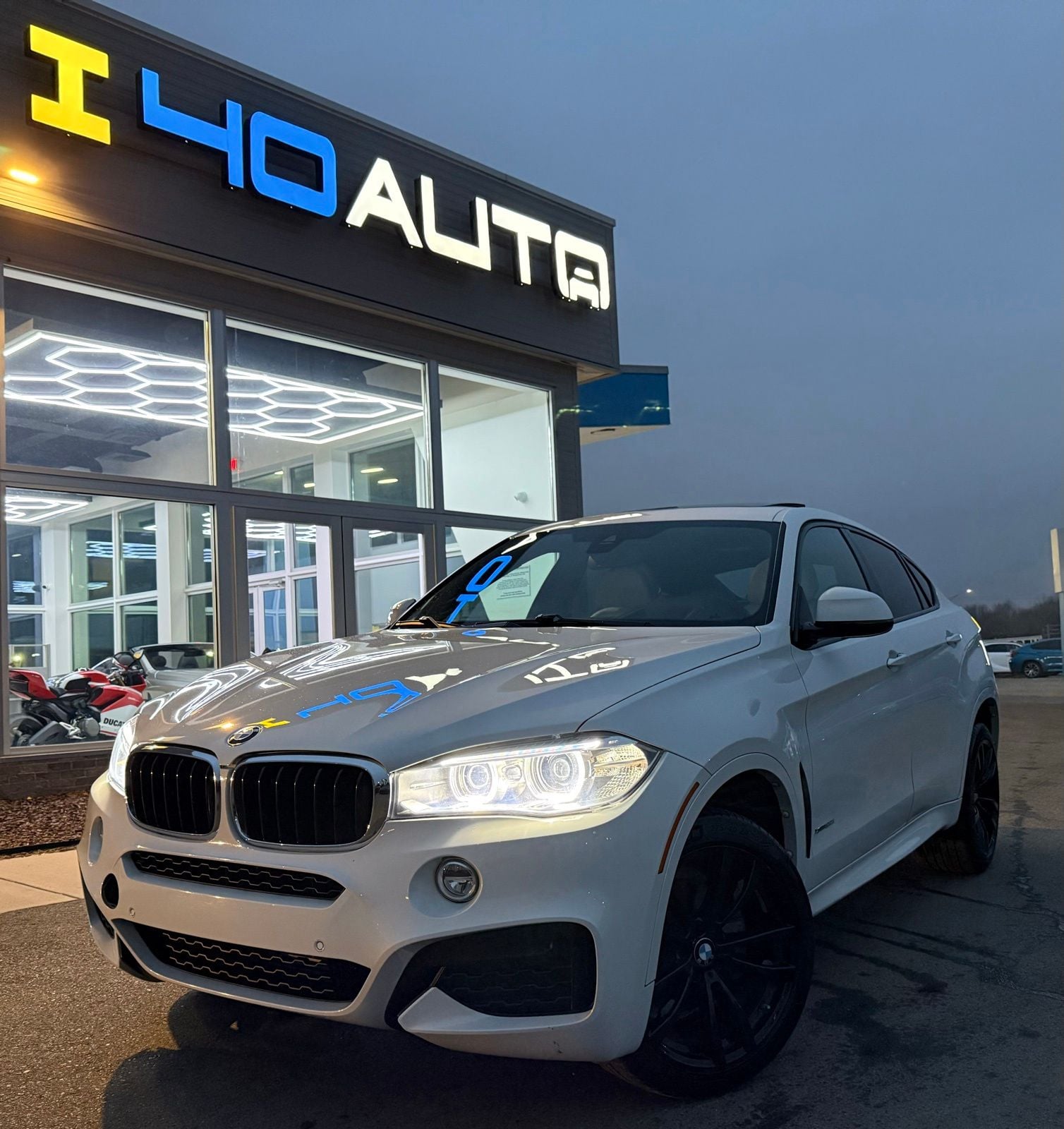 2018 BMW X6 xDrive35i's photo