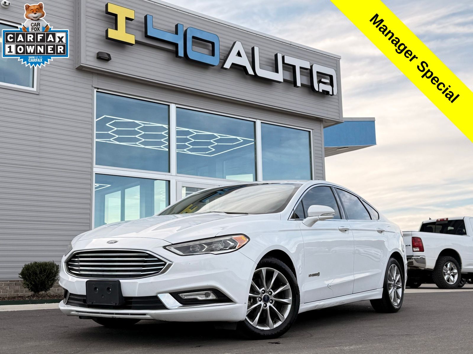 2017 Ford Fusion Hybrid SE's photo