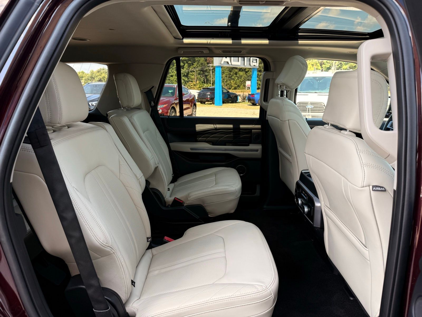 2020 Ford Expedition Platinum - Photo 32