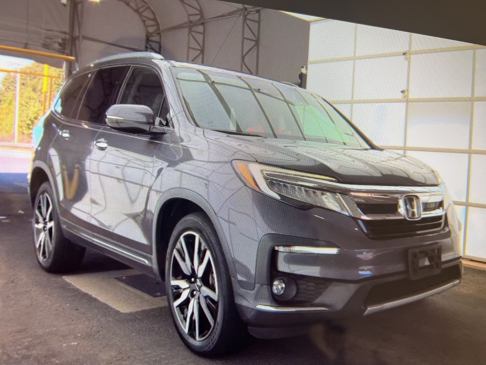 2020 Honda Pilot Touring photo 4
