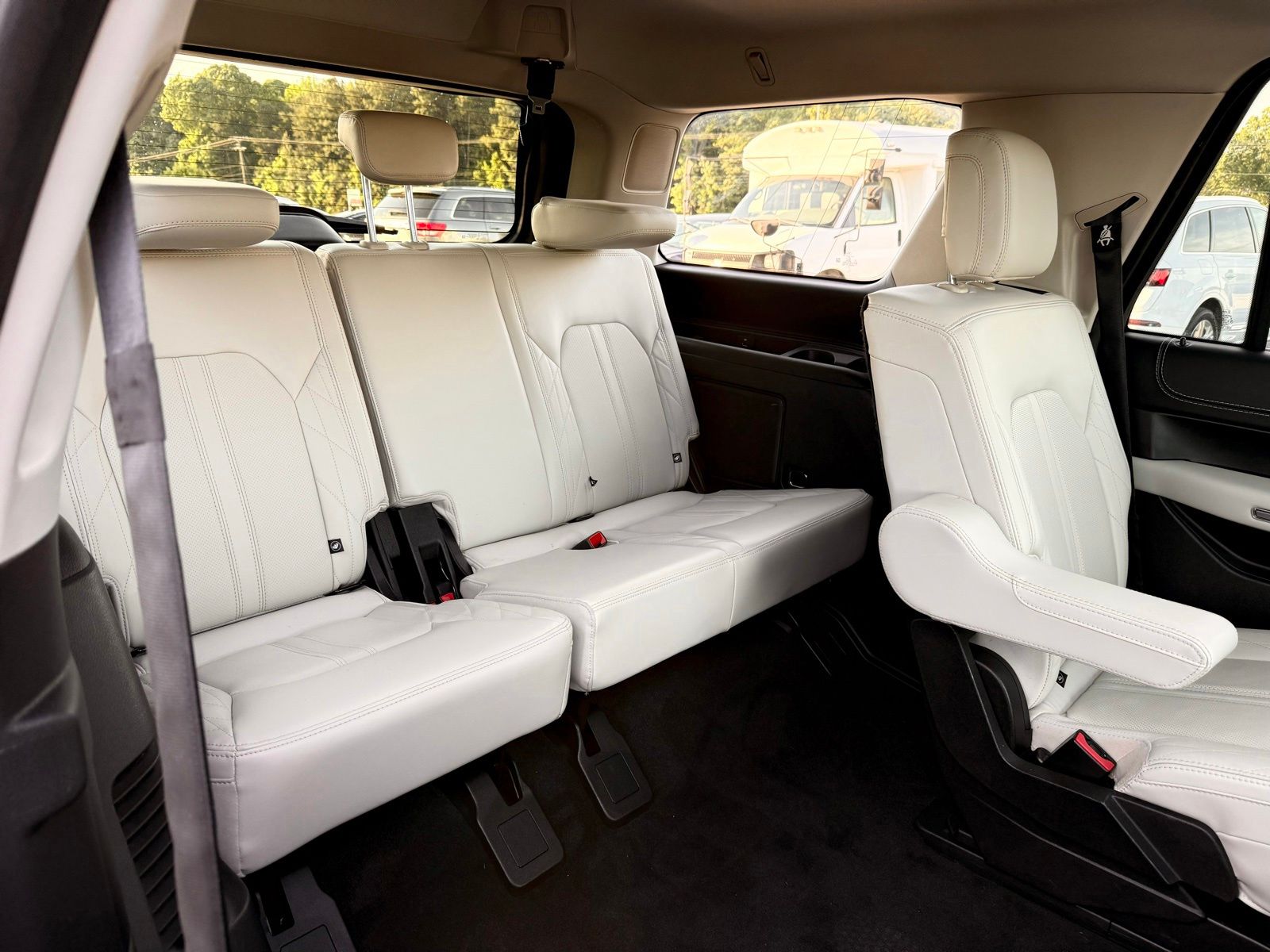 2020 Ford Expedition Platinum - Photo 25