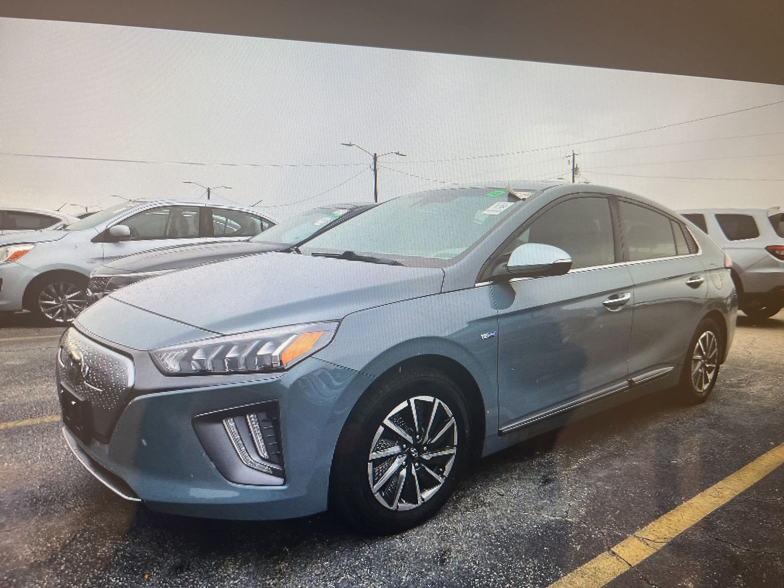 2020 Hyundai IONIQ Limited's photo