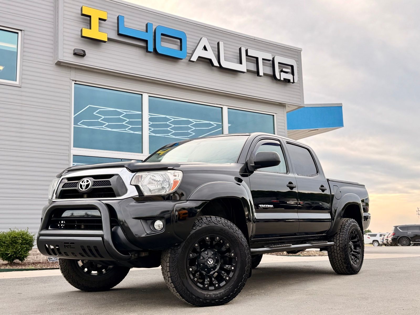 2015 Toyota Tacoma - Image 1