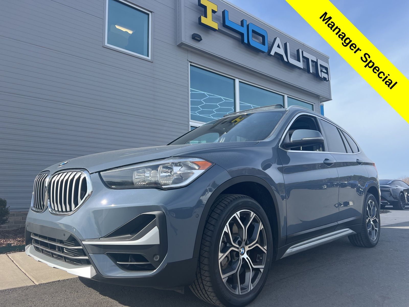 2021 BMW X1 28i's photo