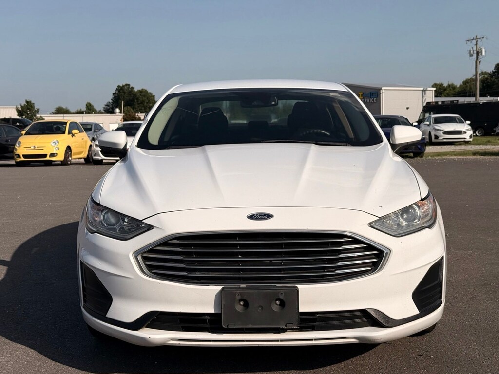 Used 2019 Ford Fusion Hybrid SE Sedan
