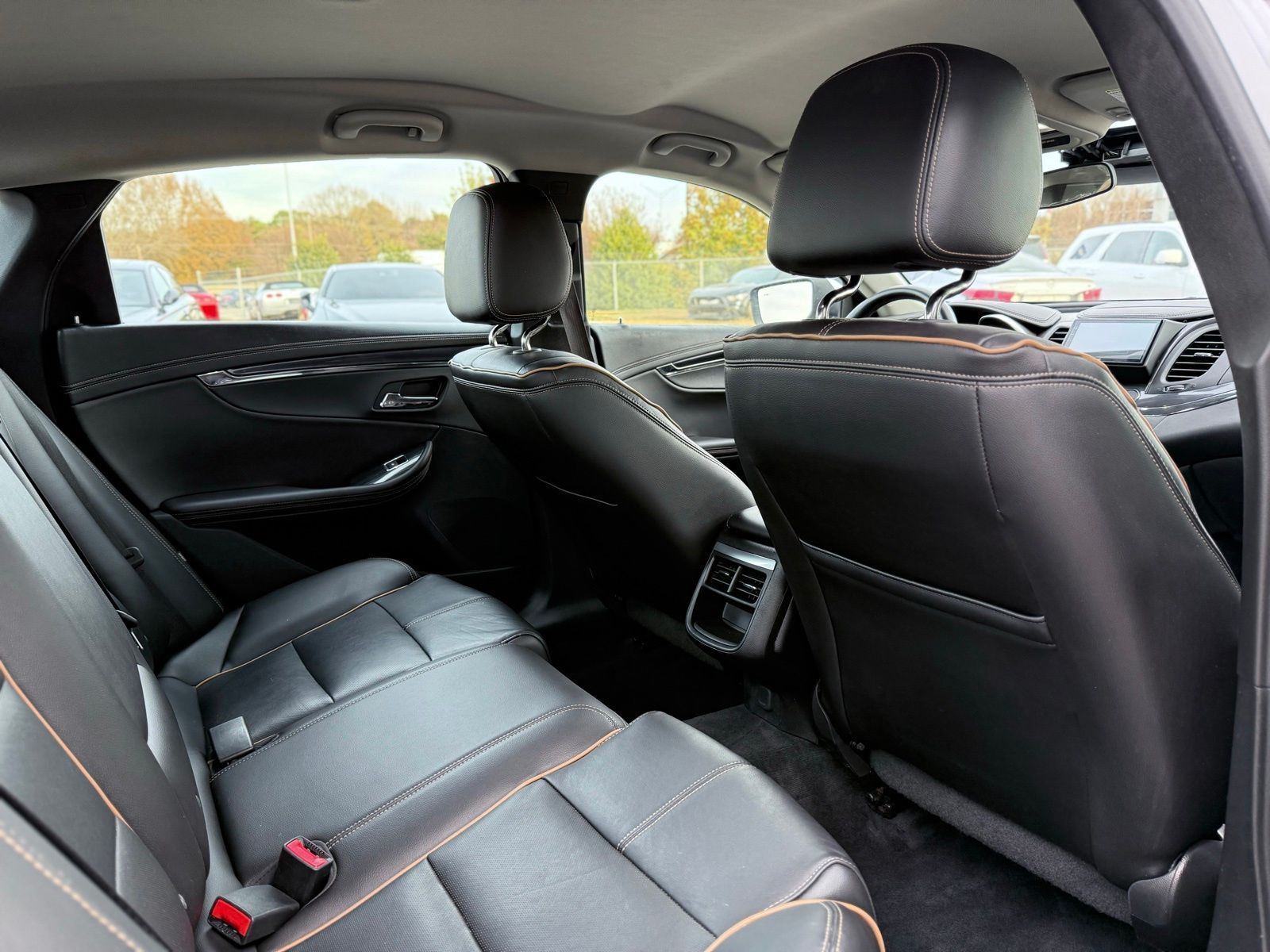 2016 Chevrolet Impala 2LZ - Photo 18