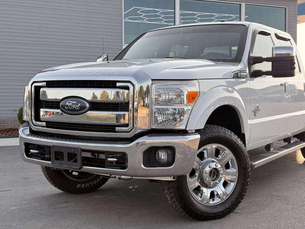 Used 2012 Ford F-250SD Lariat Truck