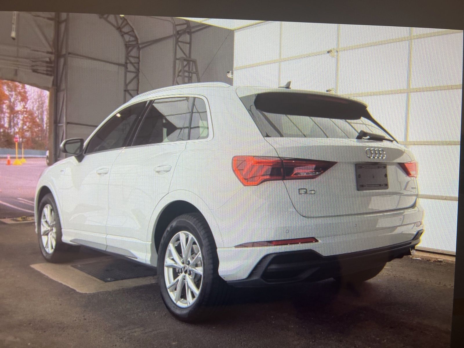 2023 Audi Q3 S line Premium Plus photo 3