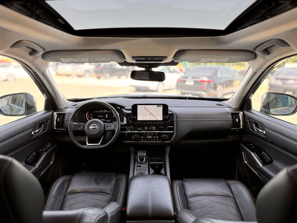 Used 2022 Nissan Pathfinder Platinum SUV