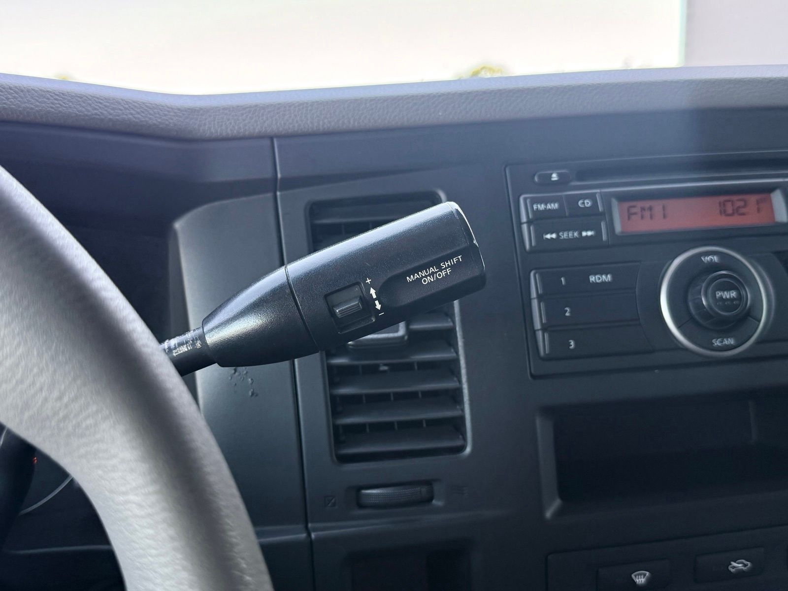 2017 Nissan NV Cargo S - Photo 29