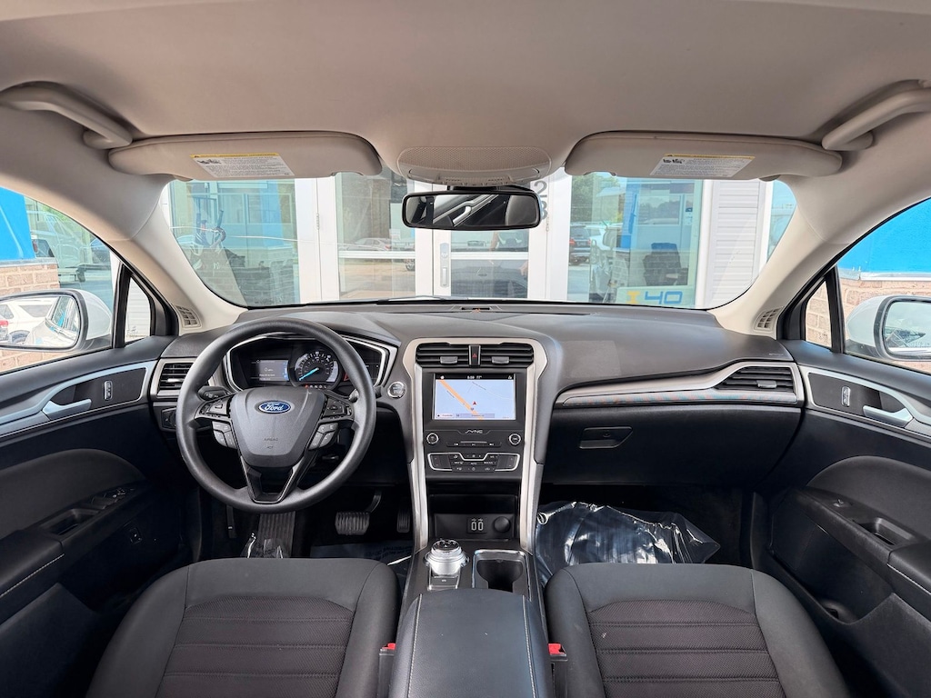 Used 2019 Ford Fusion Hybrid SE Sedan