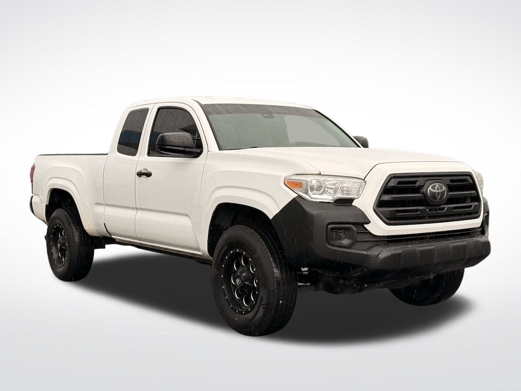 Used 2018 Toyota Tacoma SR5 Truck