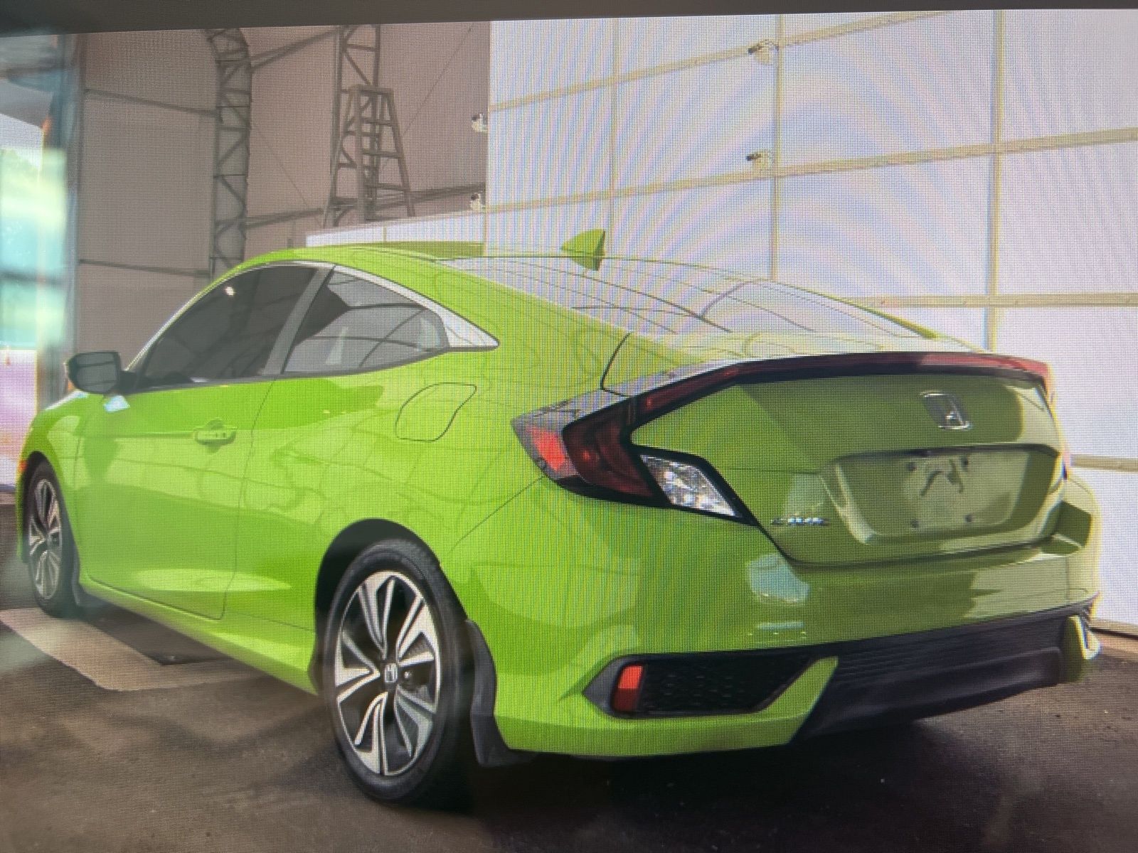 2016 Honda Civic EX-L photo 3