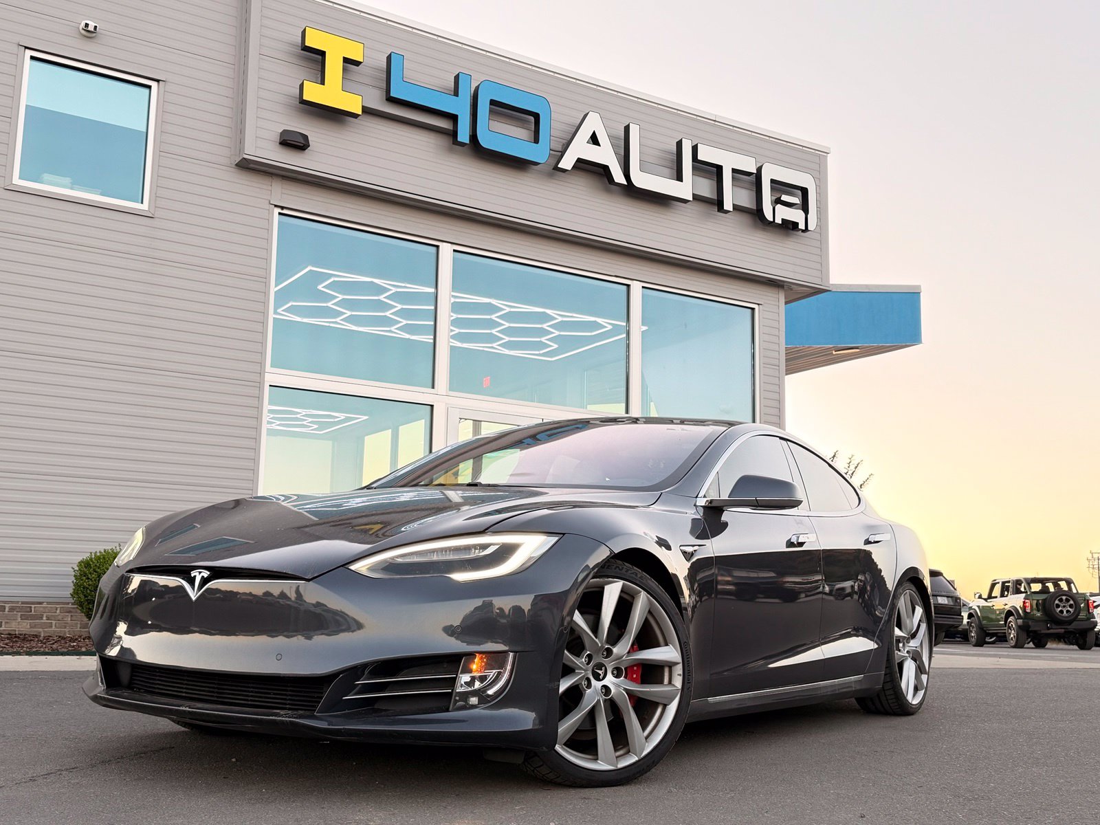 2020 Tesla Model S Performance