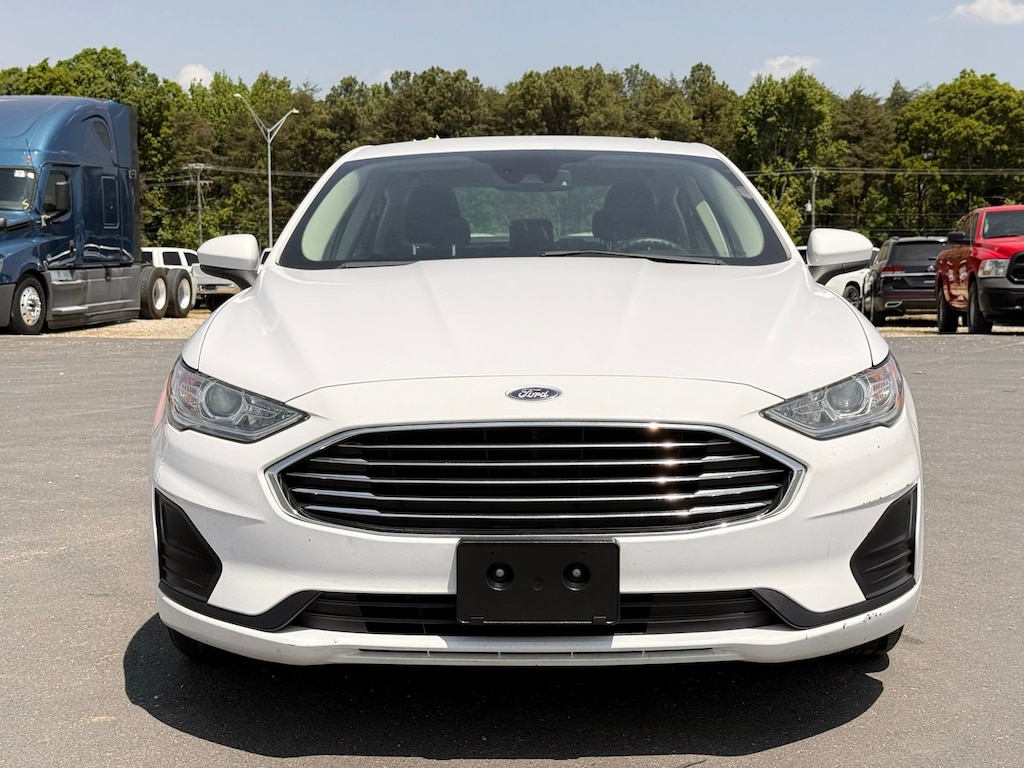 Used 2020 Ford Fusion Hybrid SE Sedan