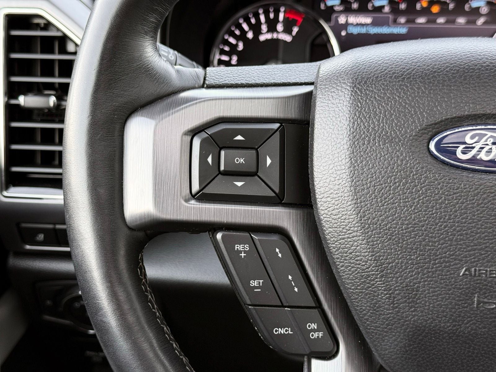 2020 Ford Expedition Platinum - Photo 33