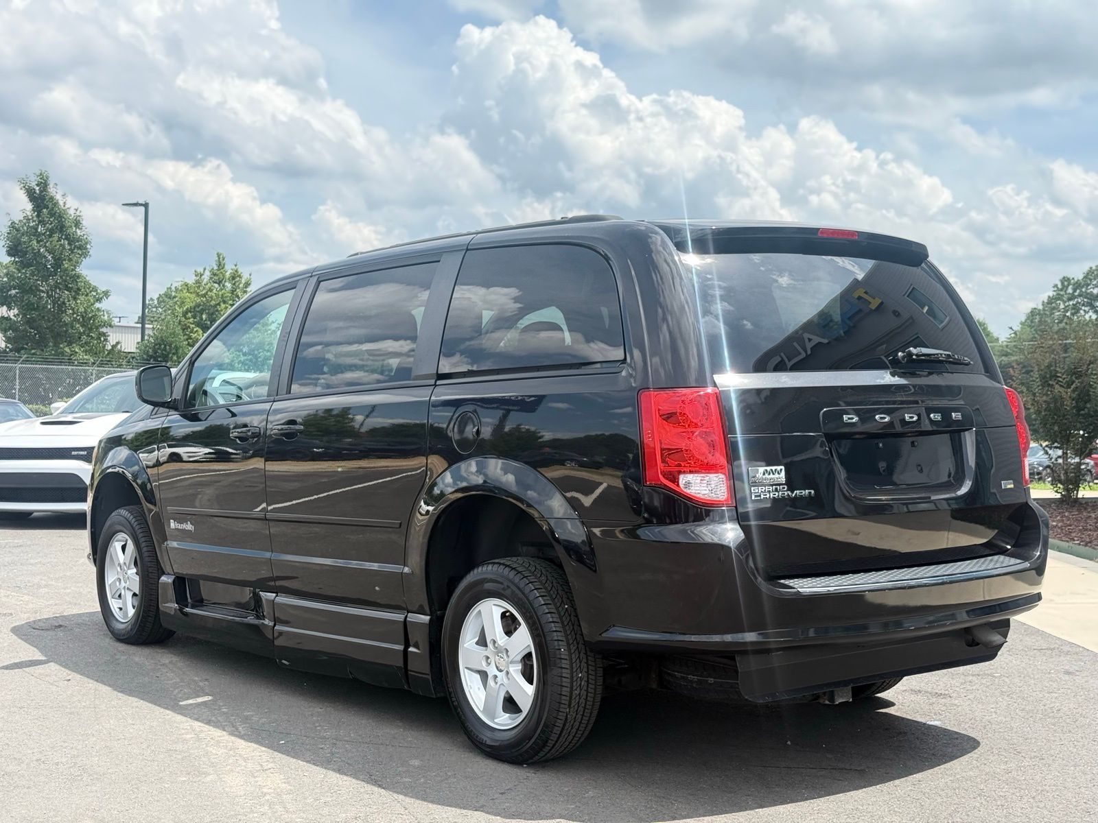 2013 Dodge Grand Caravan SXT - Photo 9