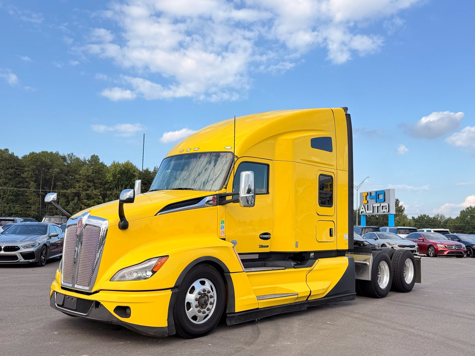 Used 2024 Kenworth T680