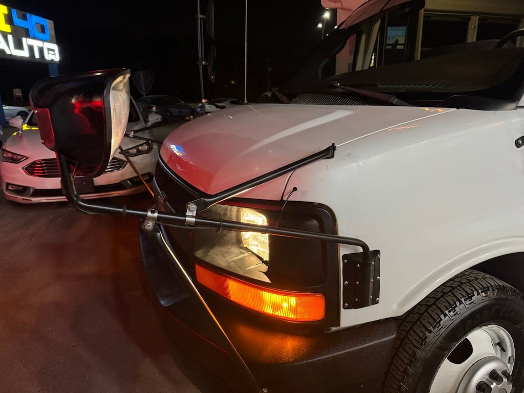 Used 2005 Chevrolet Express Van G3500 Base Cab/Chassis