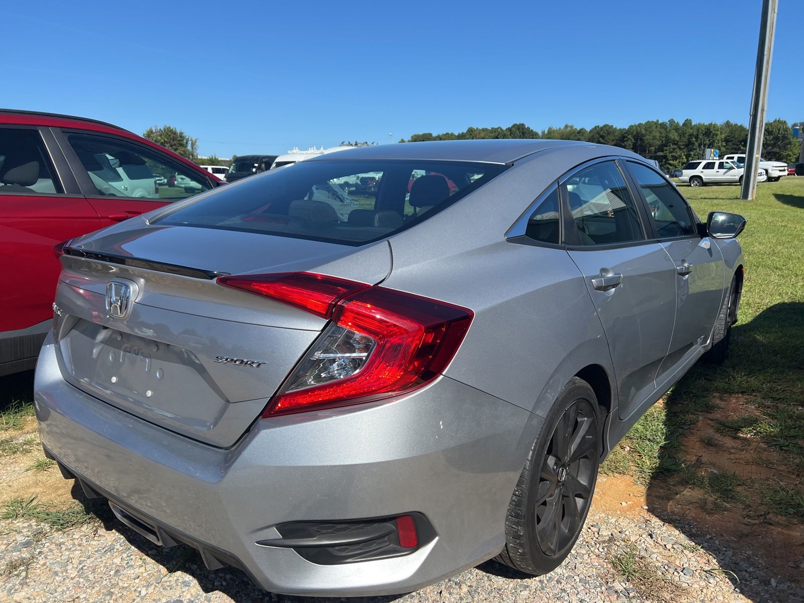 2019 Honda Civic Sport photo 3