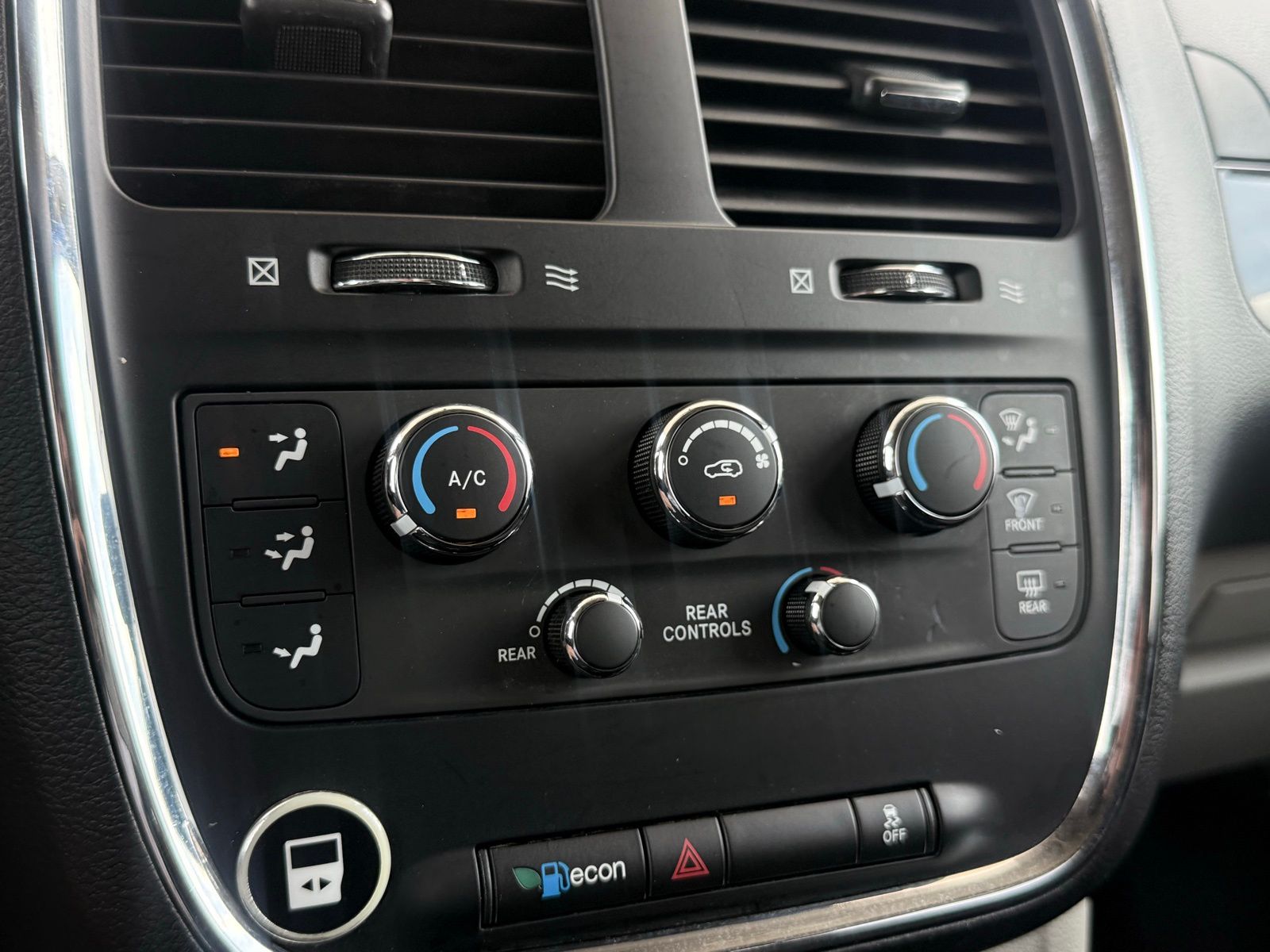 2013 Dodge Grand Caravan SXT - Photo 37