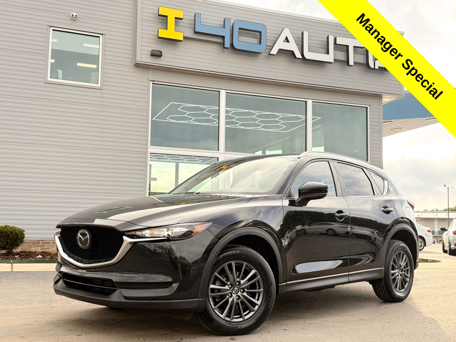 2019 Mazda CX-5 Touring Auto's photo