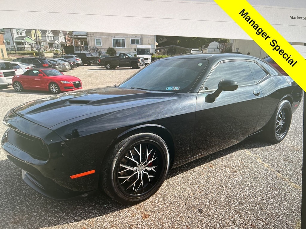 Used 2017 Dodge Challenger R/T Coupe