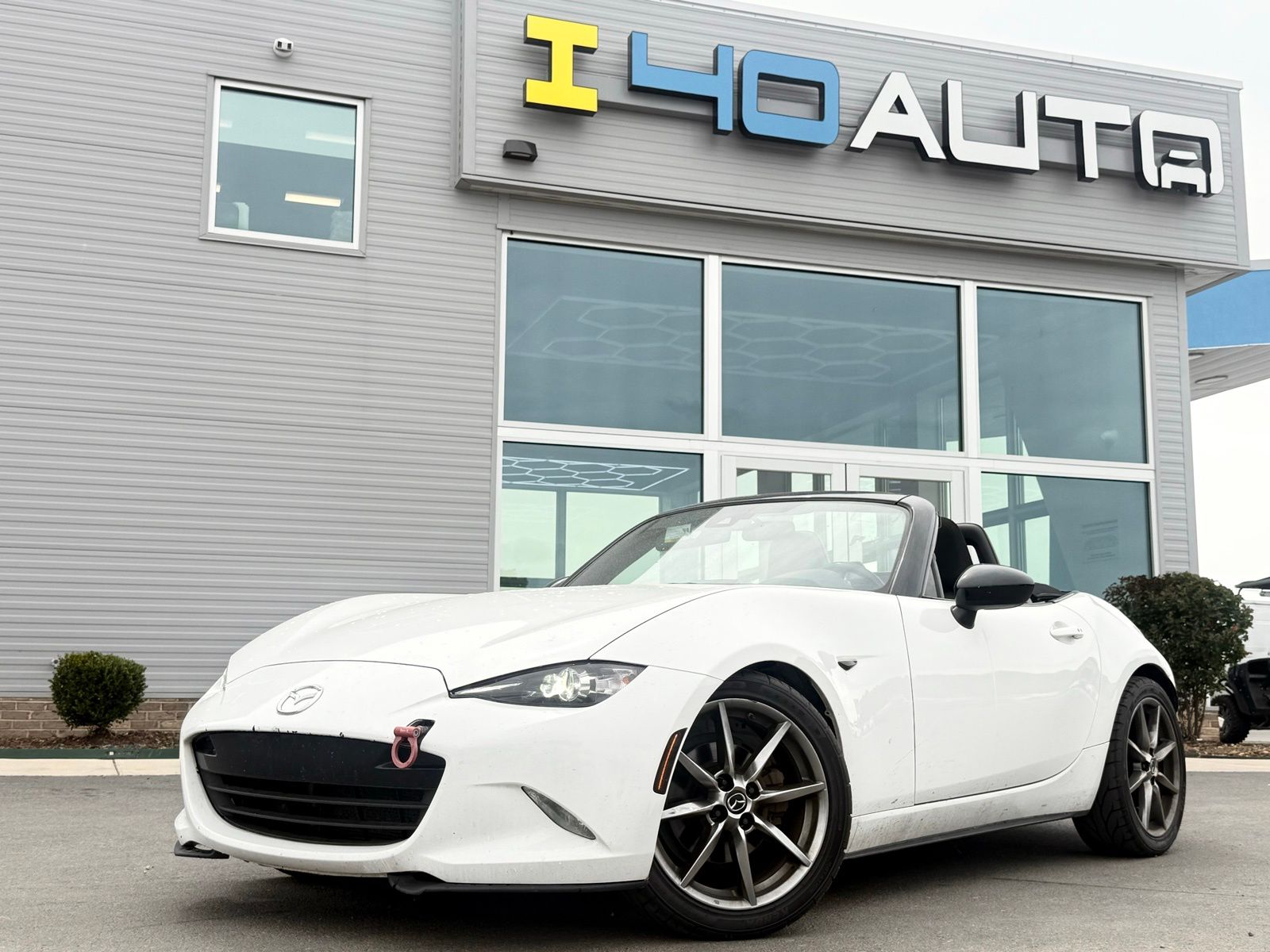 2020 Mazda MX-5 Miata Sport's photo