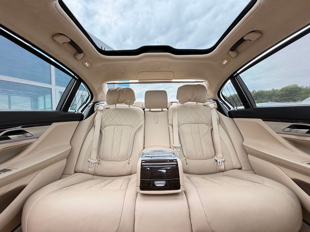 Used 2016 BMW 7 Series 750i xDrive Sedan