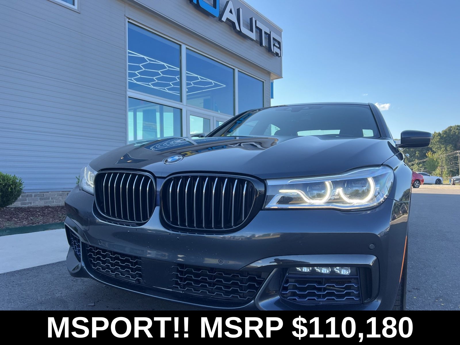2018 Bmw 750i / B7 xDrive Sedan photo 2