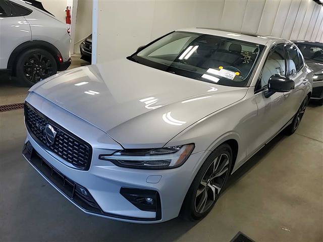 2023 Volvo S60 Core