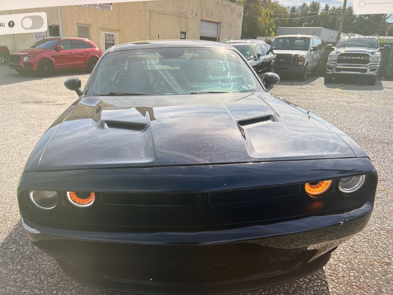2017 Dodge Challenger R/T photo 2