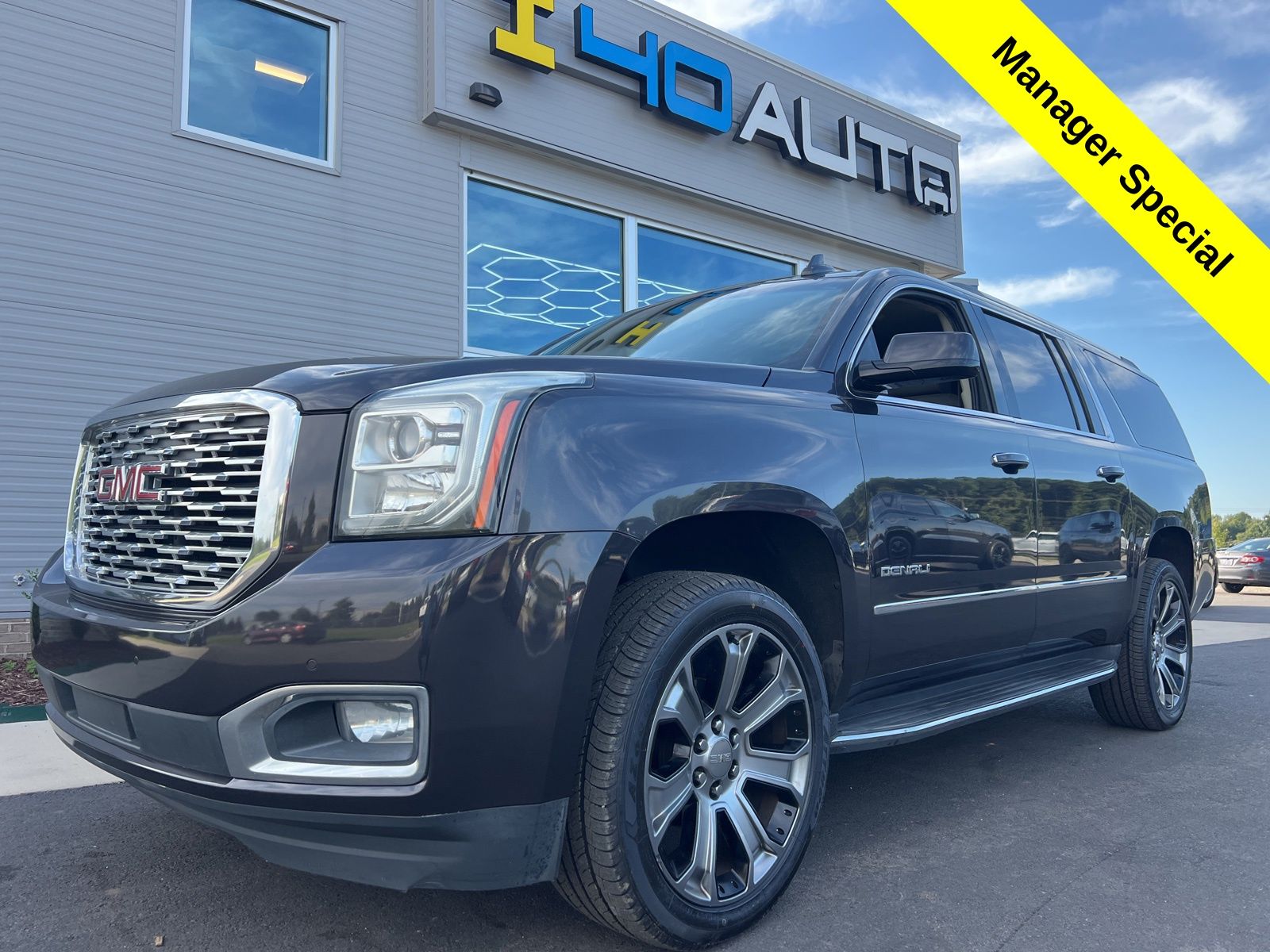 2018 GMC Yukon XL Denali's photo