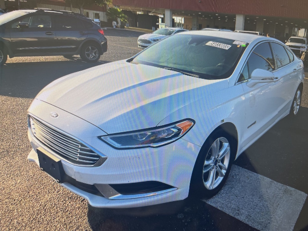 Used 2018 Ford Fusion Hybrid SE Sedan