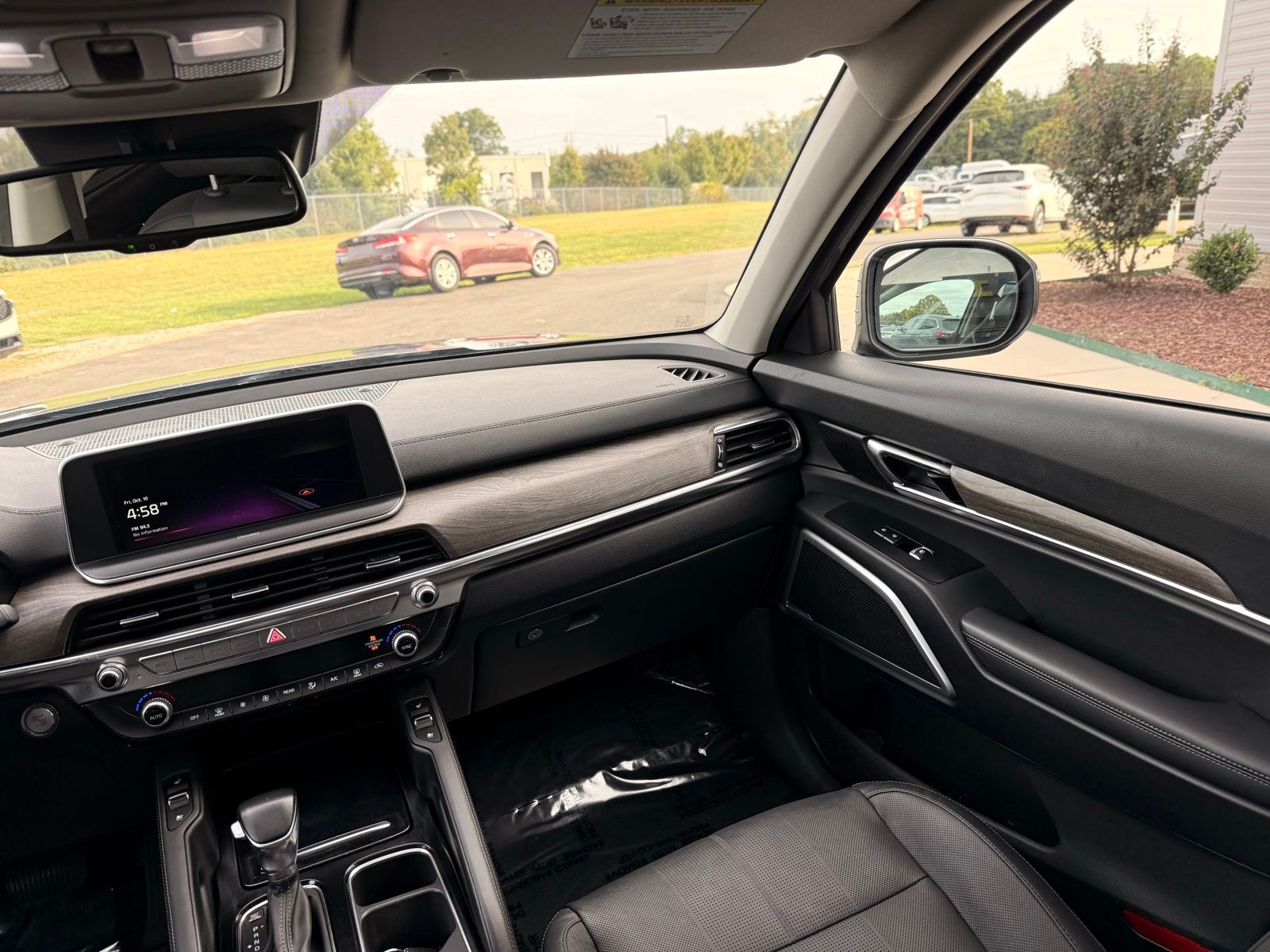 2022 Kia Telluride EX - Photo 27