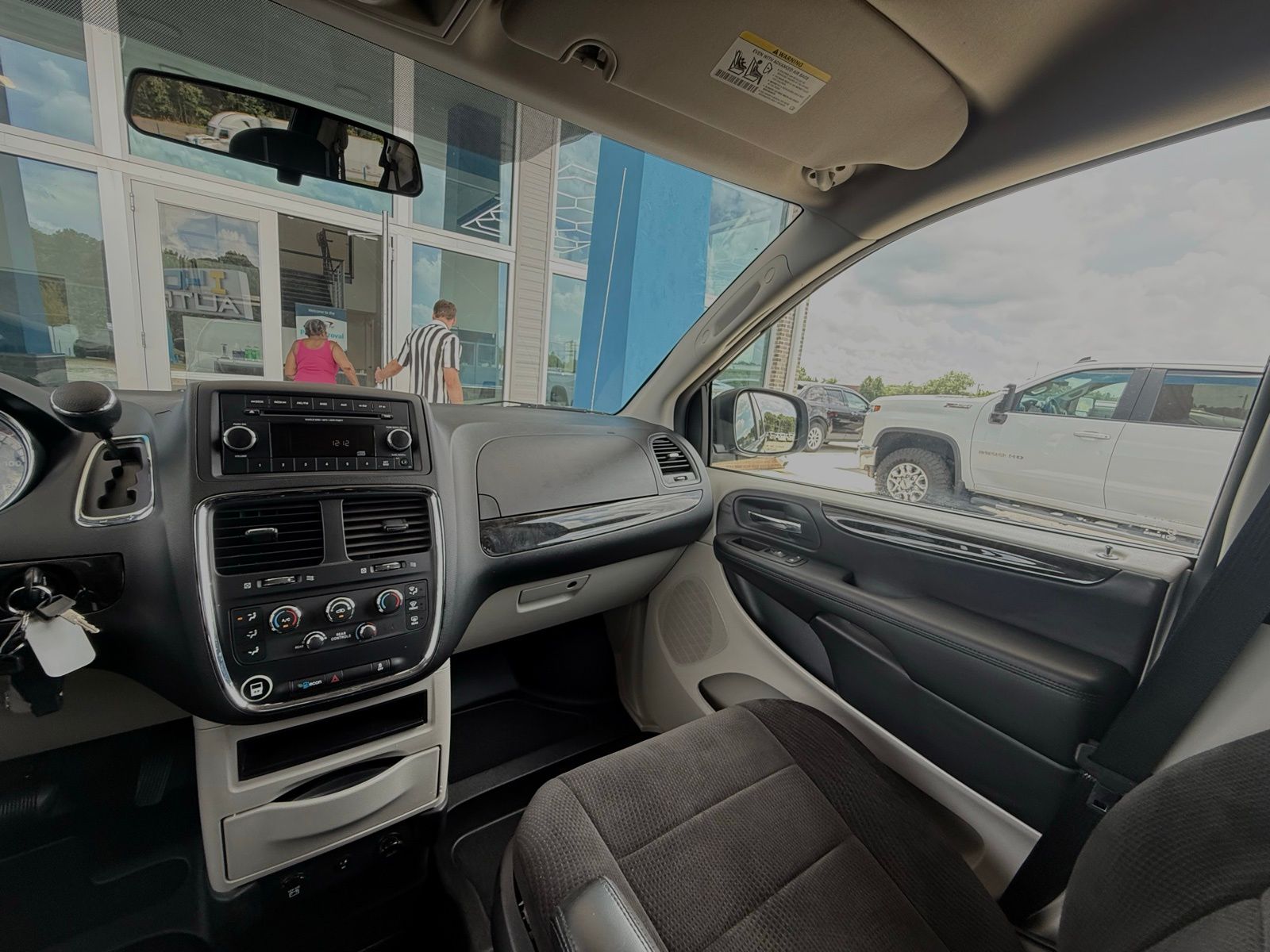 2013 Dodge Grand Caravan SXT - Photo 23