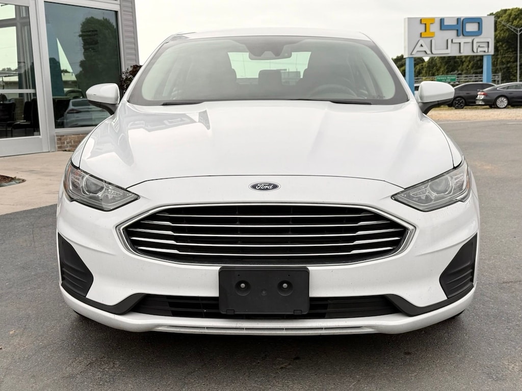 Used 2019 Ford Fusion Hybrid SE Sedan