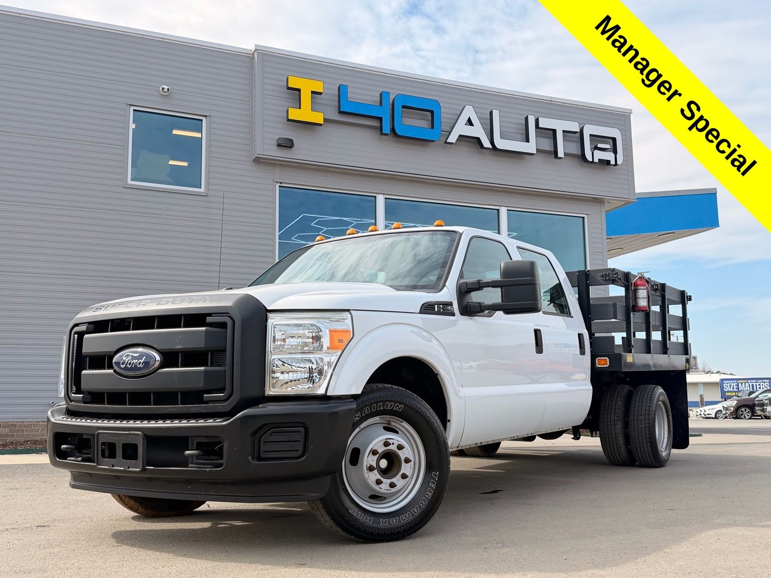 2015 Ford F-350 Super Duty Chassis Cab XL