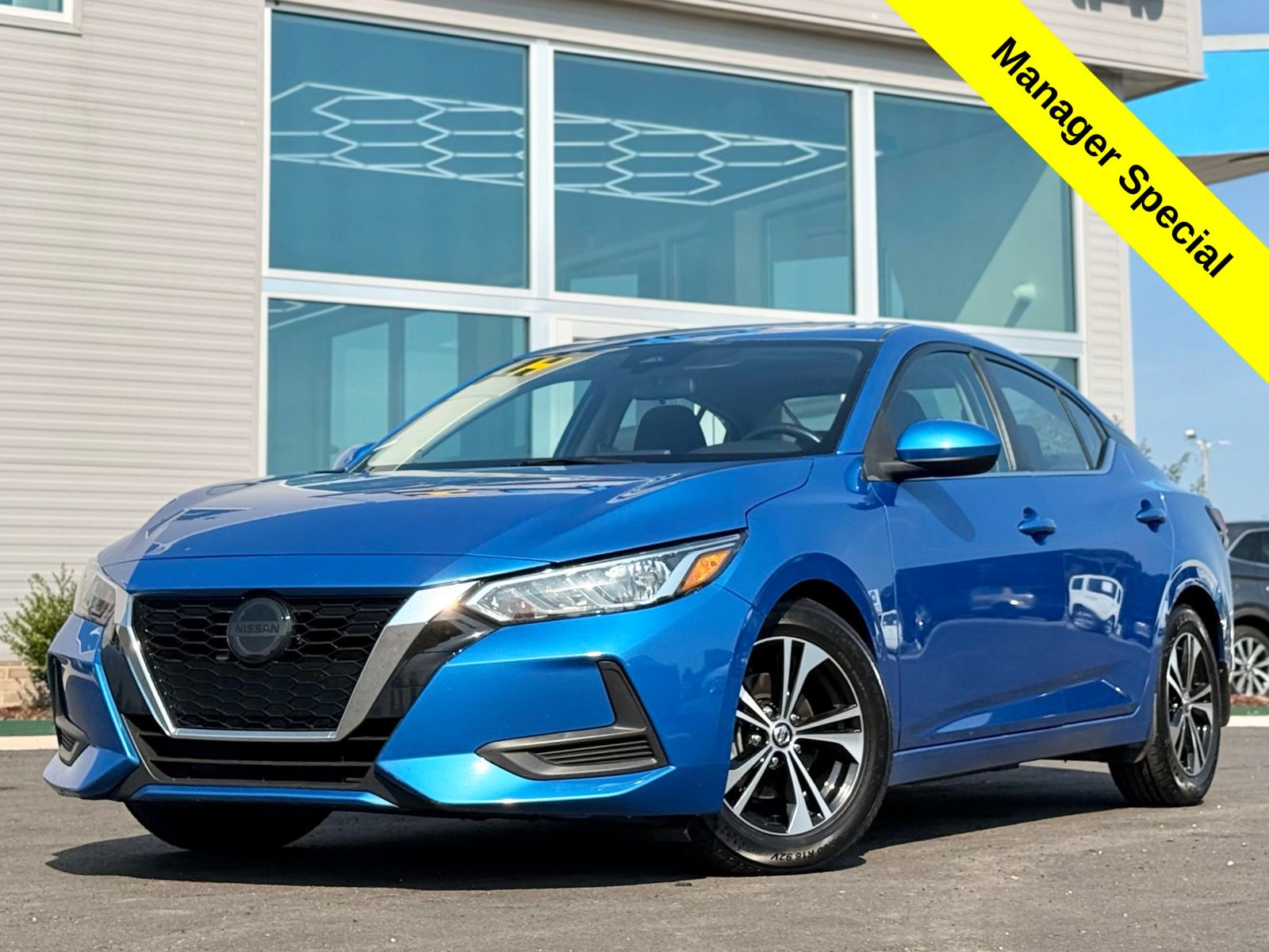 2022 Nissan Sentra SV's photo