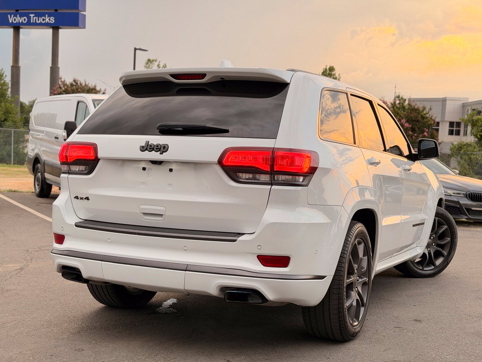 Used 2021 Jeep Grand Cherokee Overland SUV