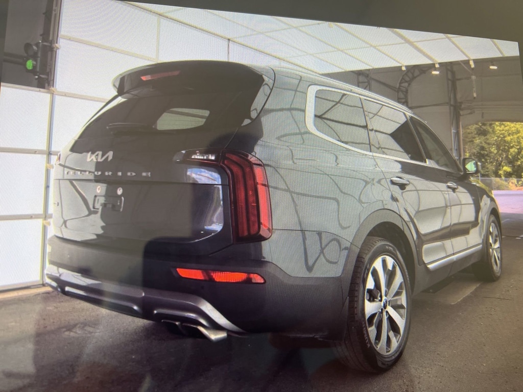 Used 2022 Kia Telluride S SUV